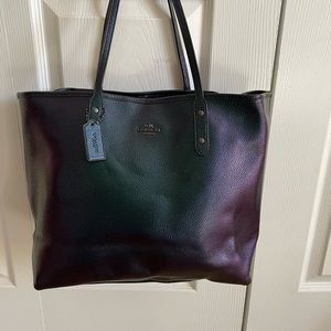 Coach hologram city tote